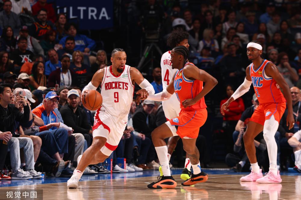 极力在赛场 极力在赛场