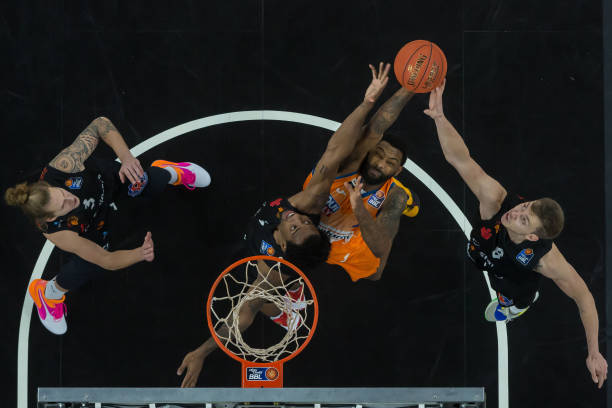 部运营的多 部运营的多