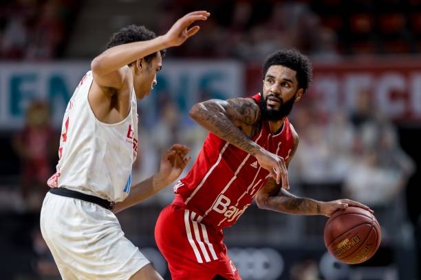 亲因被媒体 亲因被媒体