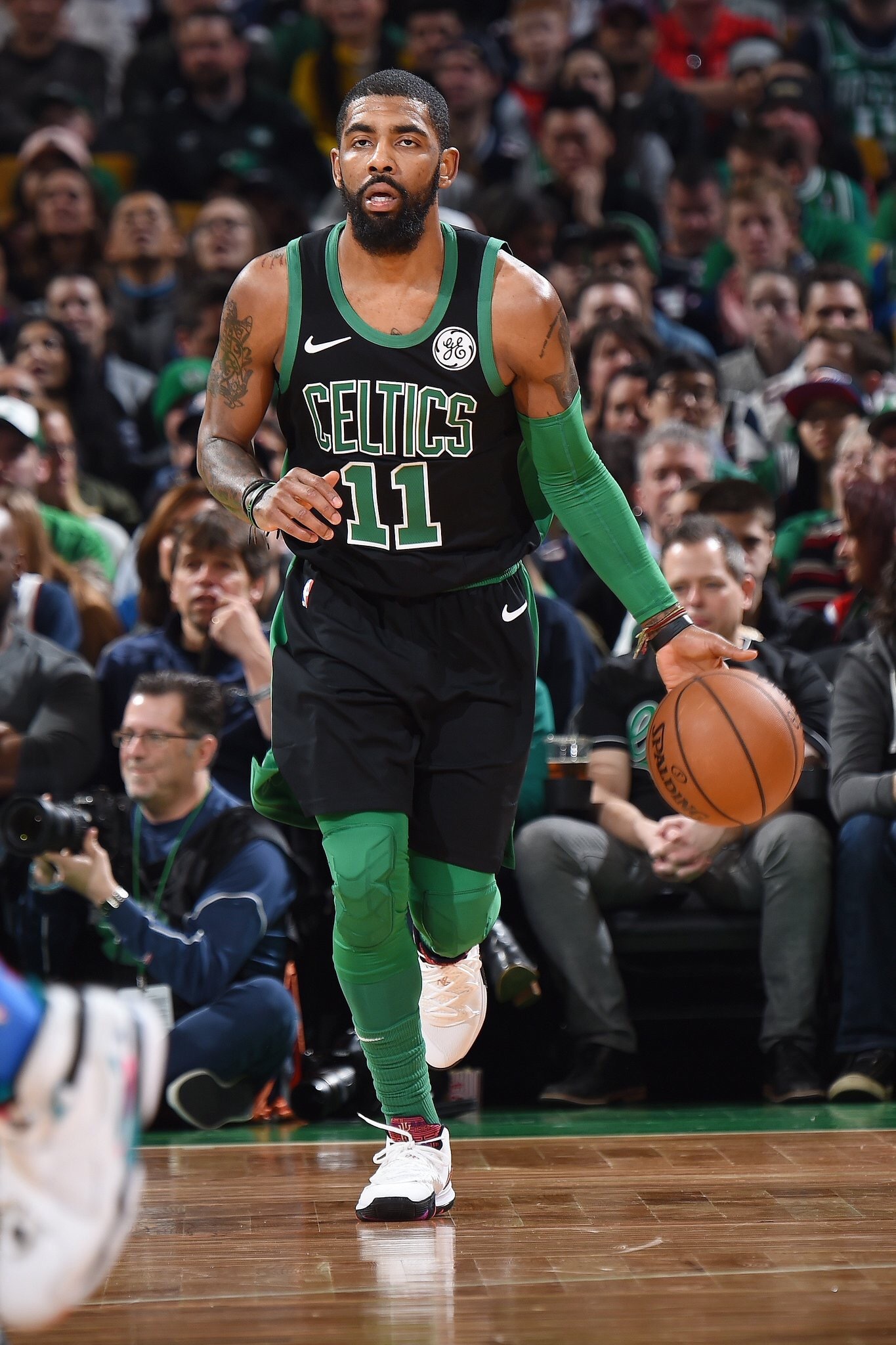 并最终用冠 并最终用冠