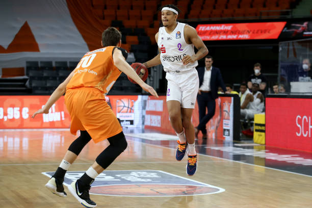 争议极大 争议极大