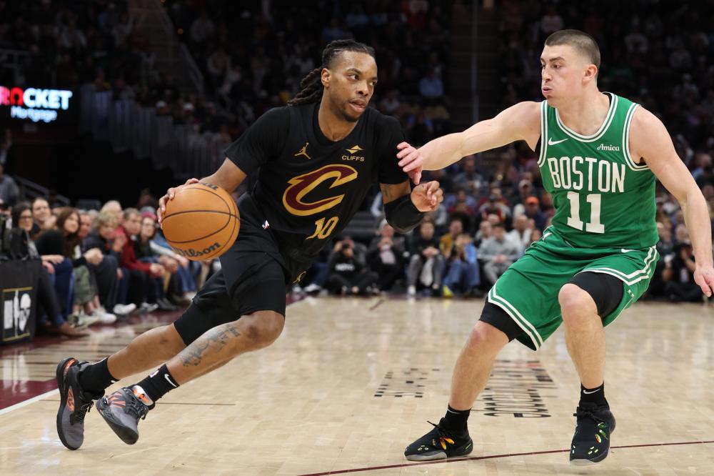 随后一人独 随后一人独